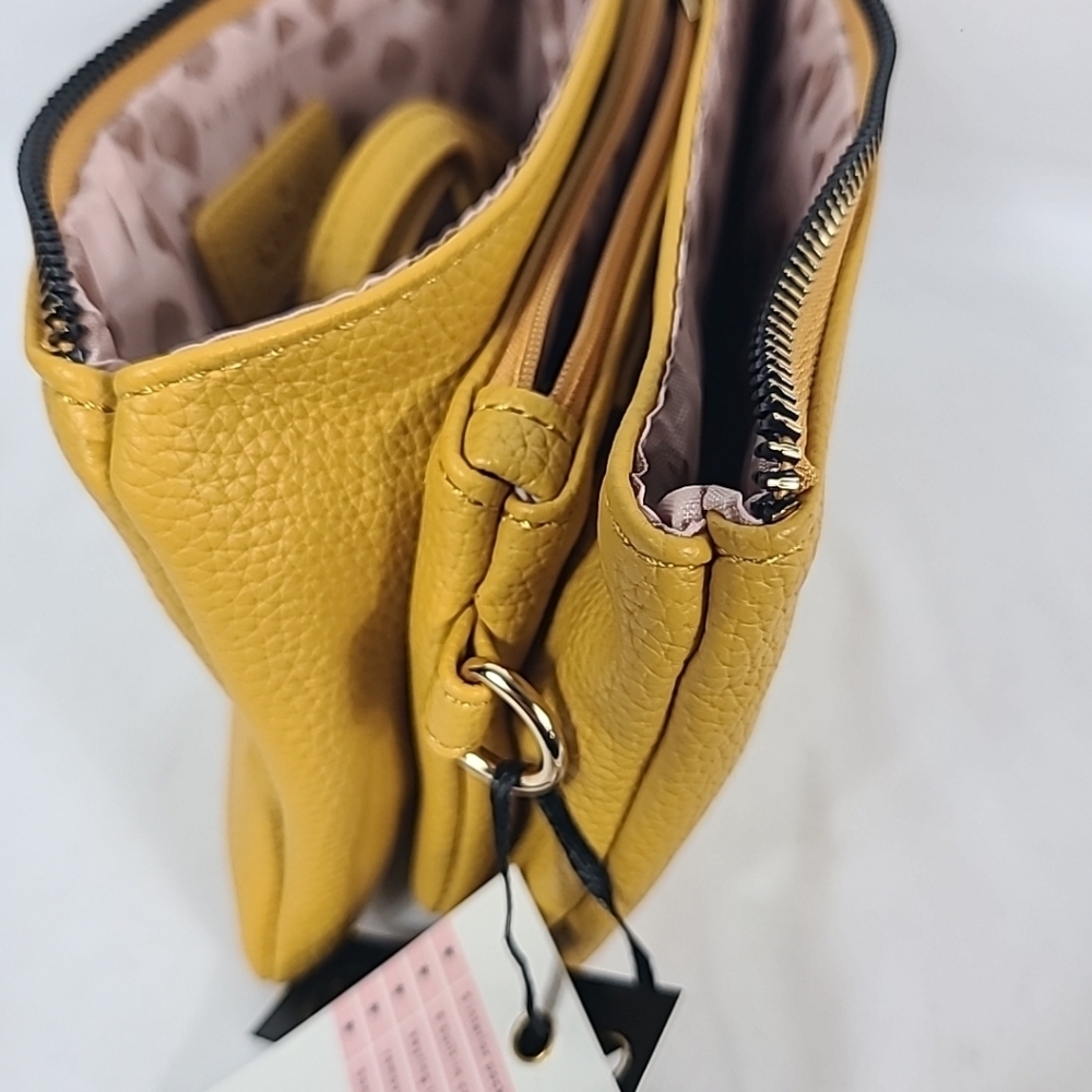 NEW Kedzie Eclipse Convertible Wallet Crossbody Golden Yellow - Picture 10 of 10